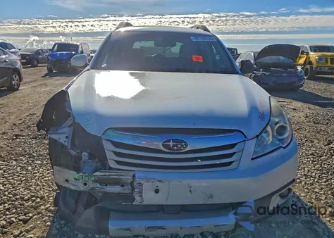 2012 Subaru Outback 2.5I Premium z USA, uszkodzony, nr VIN 4S4BRCGC8C3288476